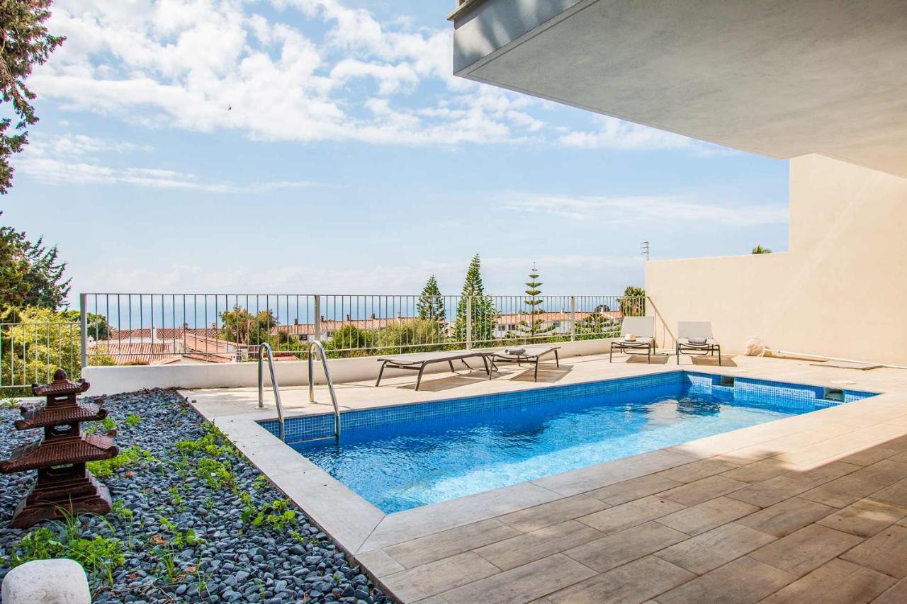 Capistrano Garden, Piscina Privada Y Vistas Al Mar Villa Nerja Luaran gambar